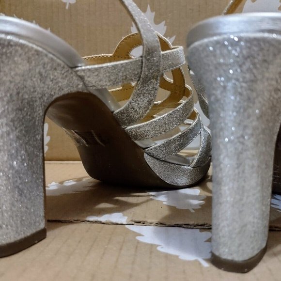 Naturalizer Cameron Sandal Sling Heels Strappy Silver Platform 8.5 ~ Hardly worn - Picture 8 of 11